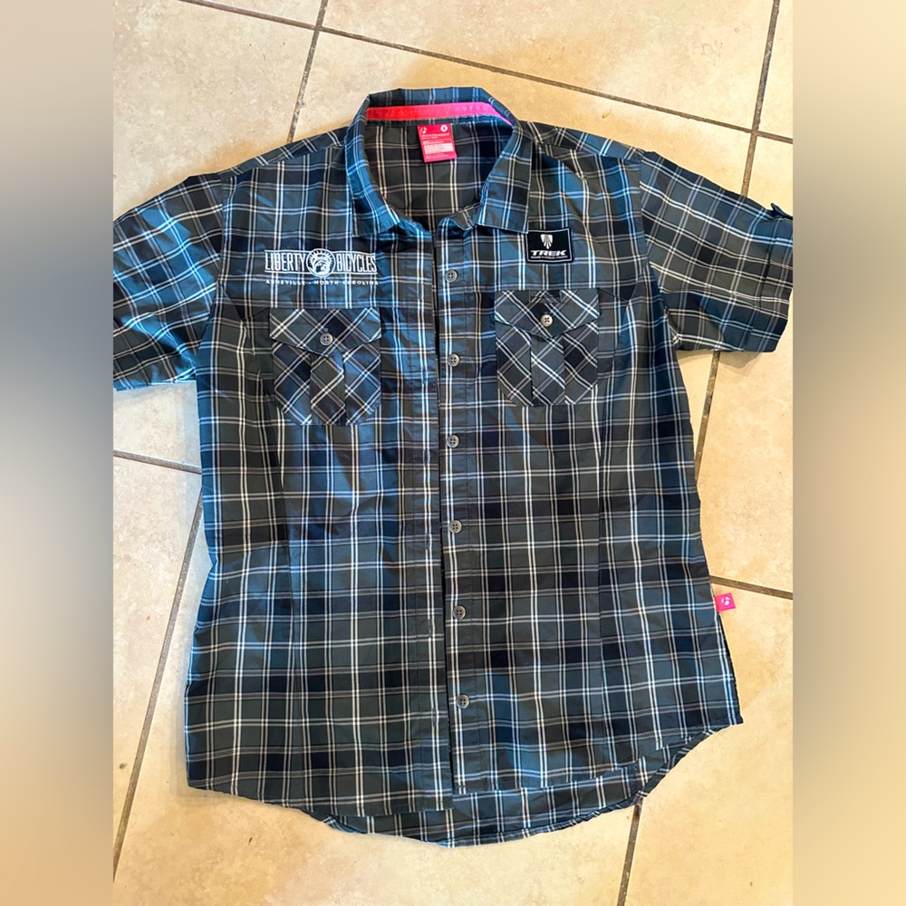 Bike mechanic button down shirt trek bontrager cycling medium mens